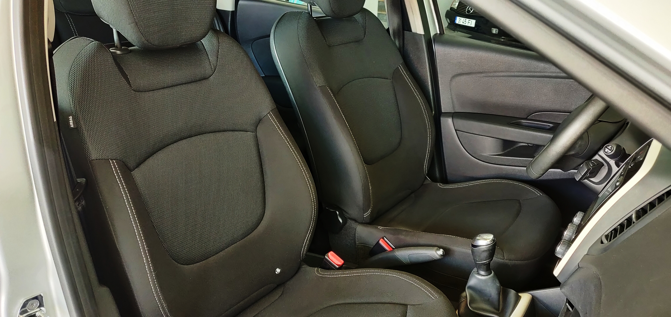 Renault Captur 1.5 Dci | Imagem 13