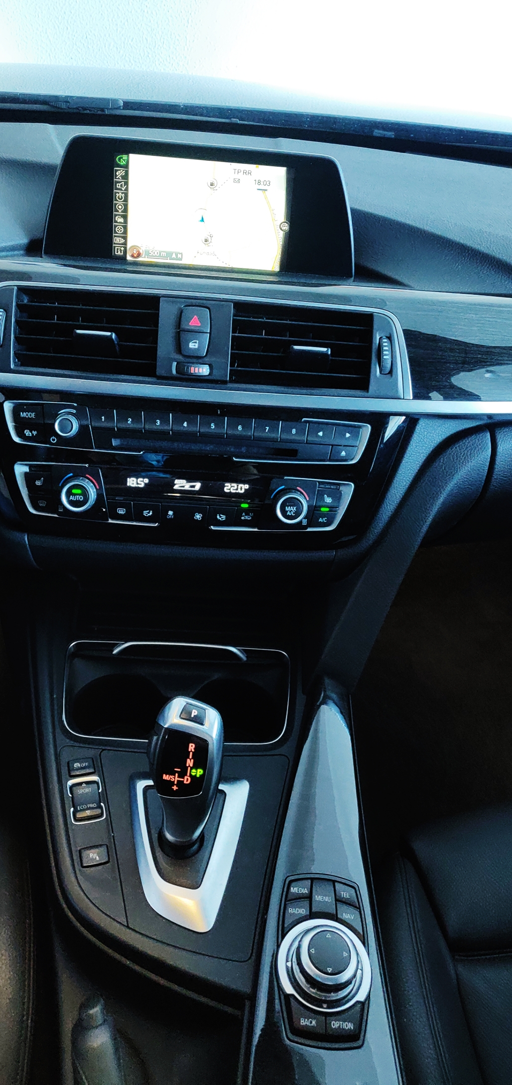 BMW 320 Luxury Line | Imagem 20