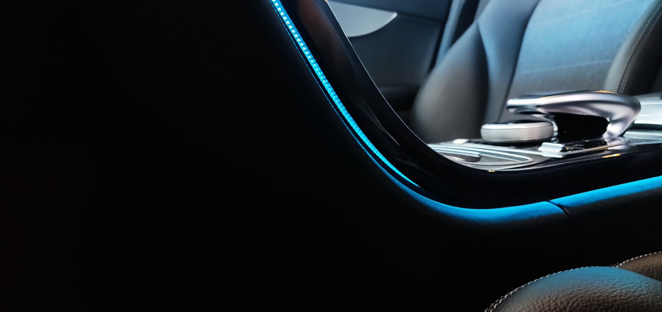 Mercedes-Benz C 220 Avantgarde | Imagem 16