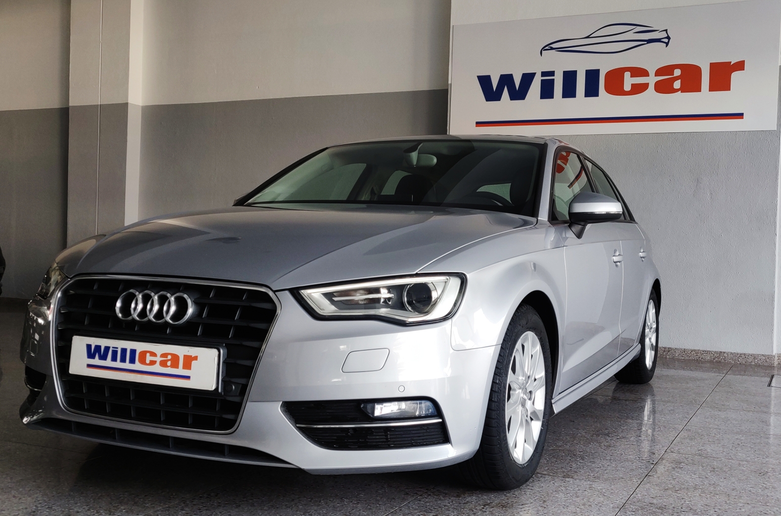 Audi A3 1.6 Sportback Ultra | Imagem 6