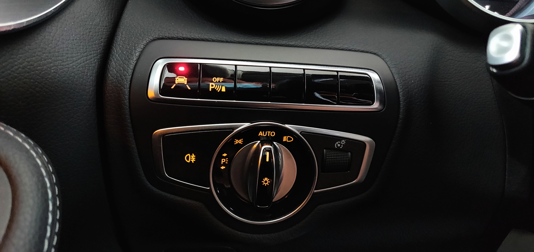 Mercedes-Benz C 220 Station Avantgarde | Imagem 14