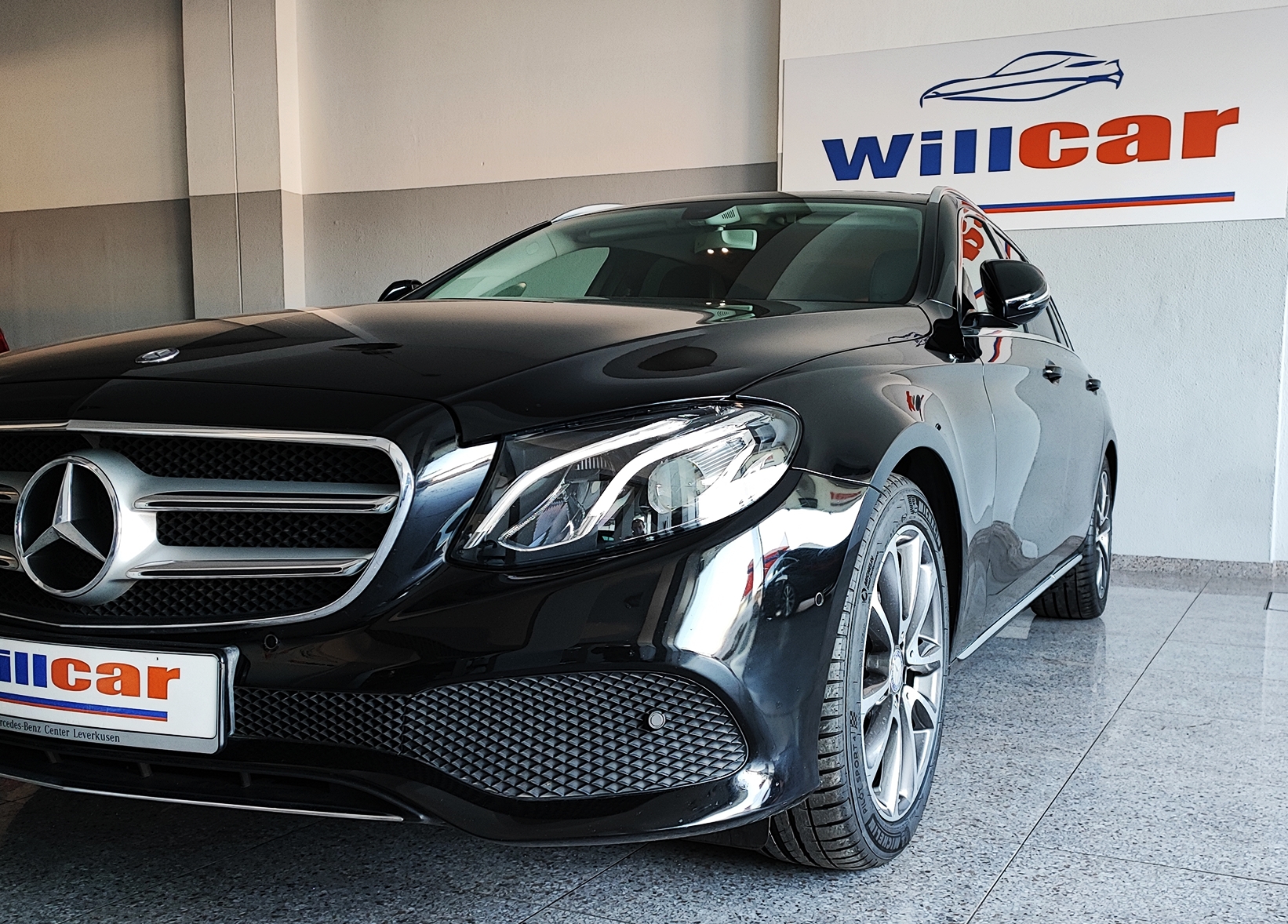 Mercedes-Benz E220 Station Avantgarde | Imagem 4