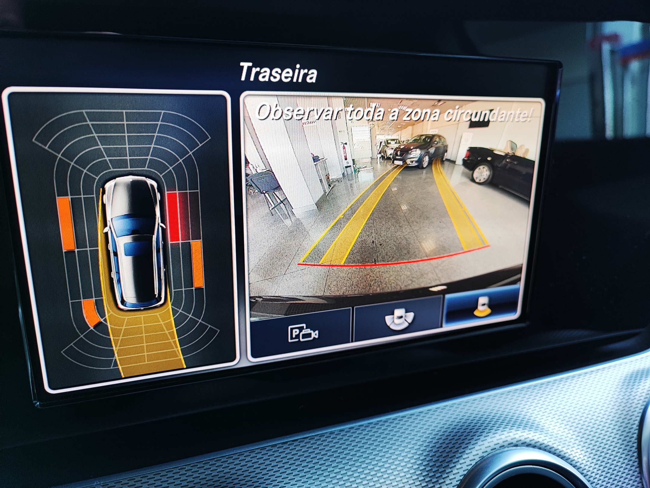 Mercedes-Benz E220 Station Avantgarde | Imagem 22