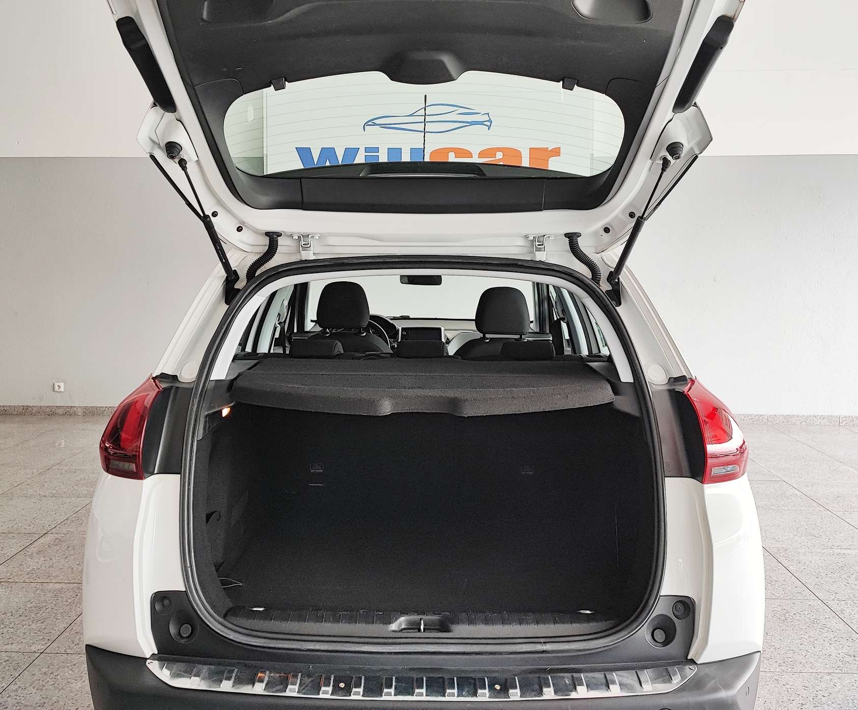 Peugeot 2008 1.6 Allure | Imagem 15