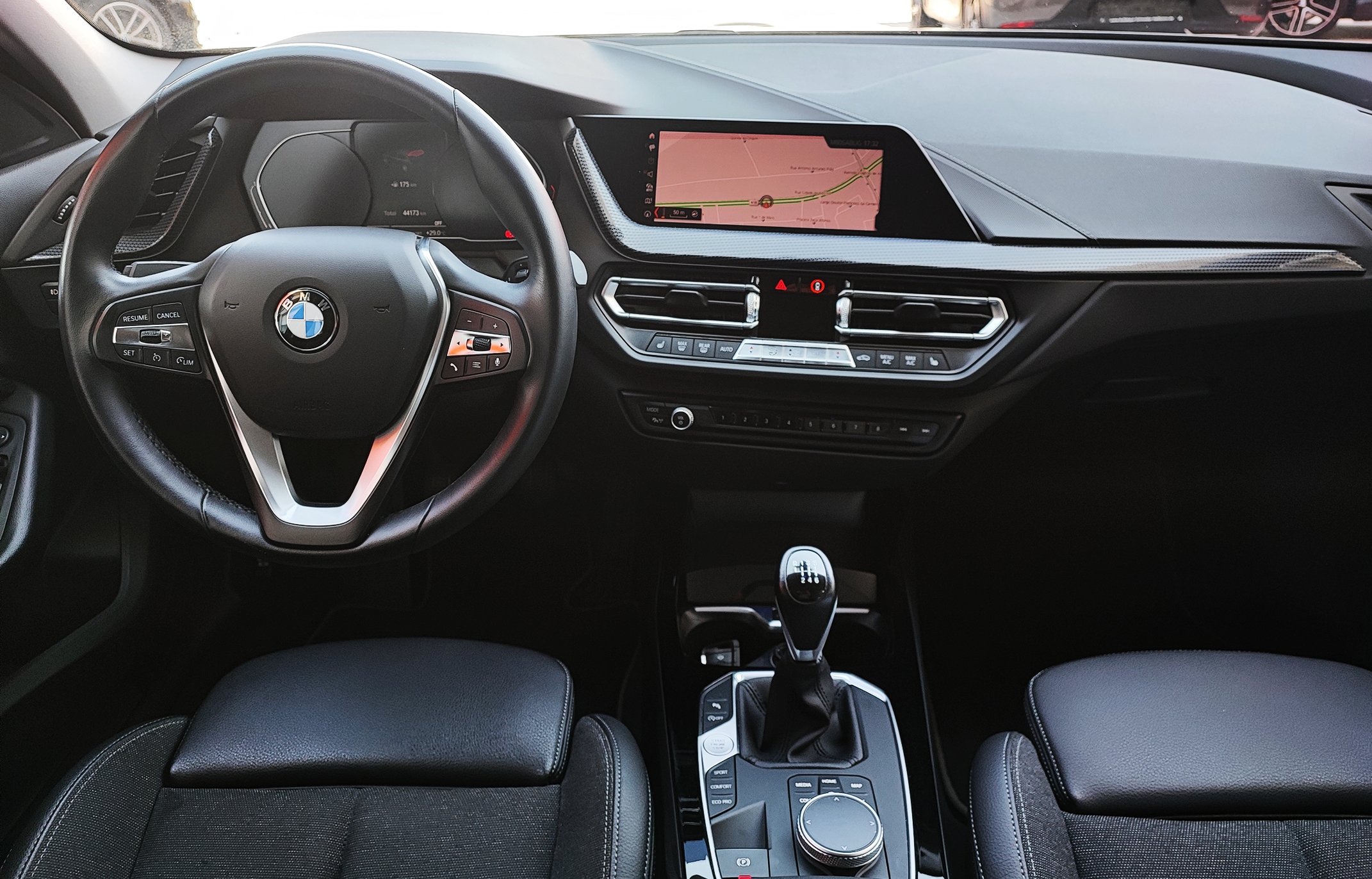 BMW 116 1.5 Advantage | Imagem 10