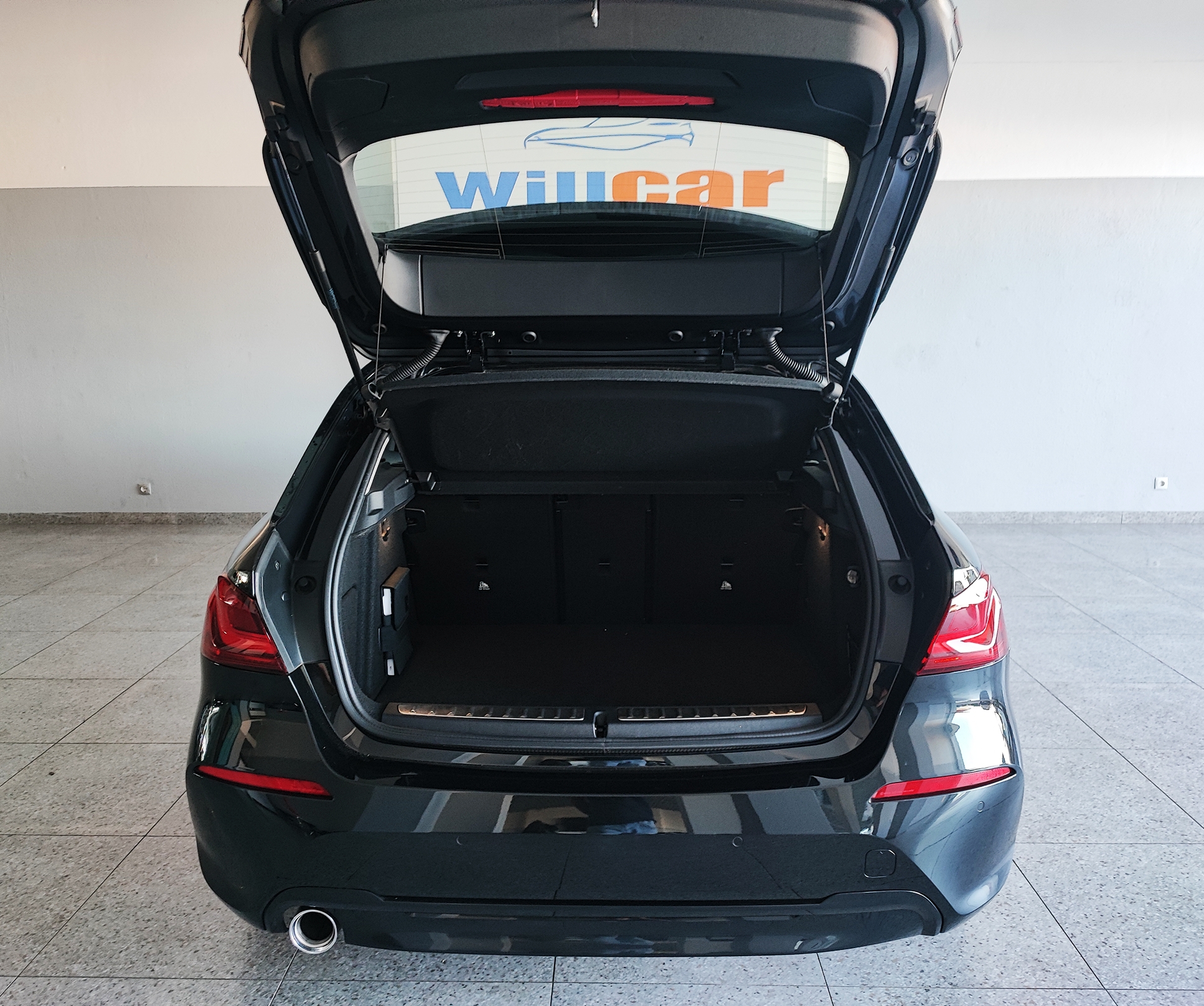 BMW 116 1.5 Advantage | Imagem 8