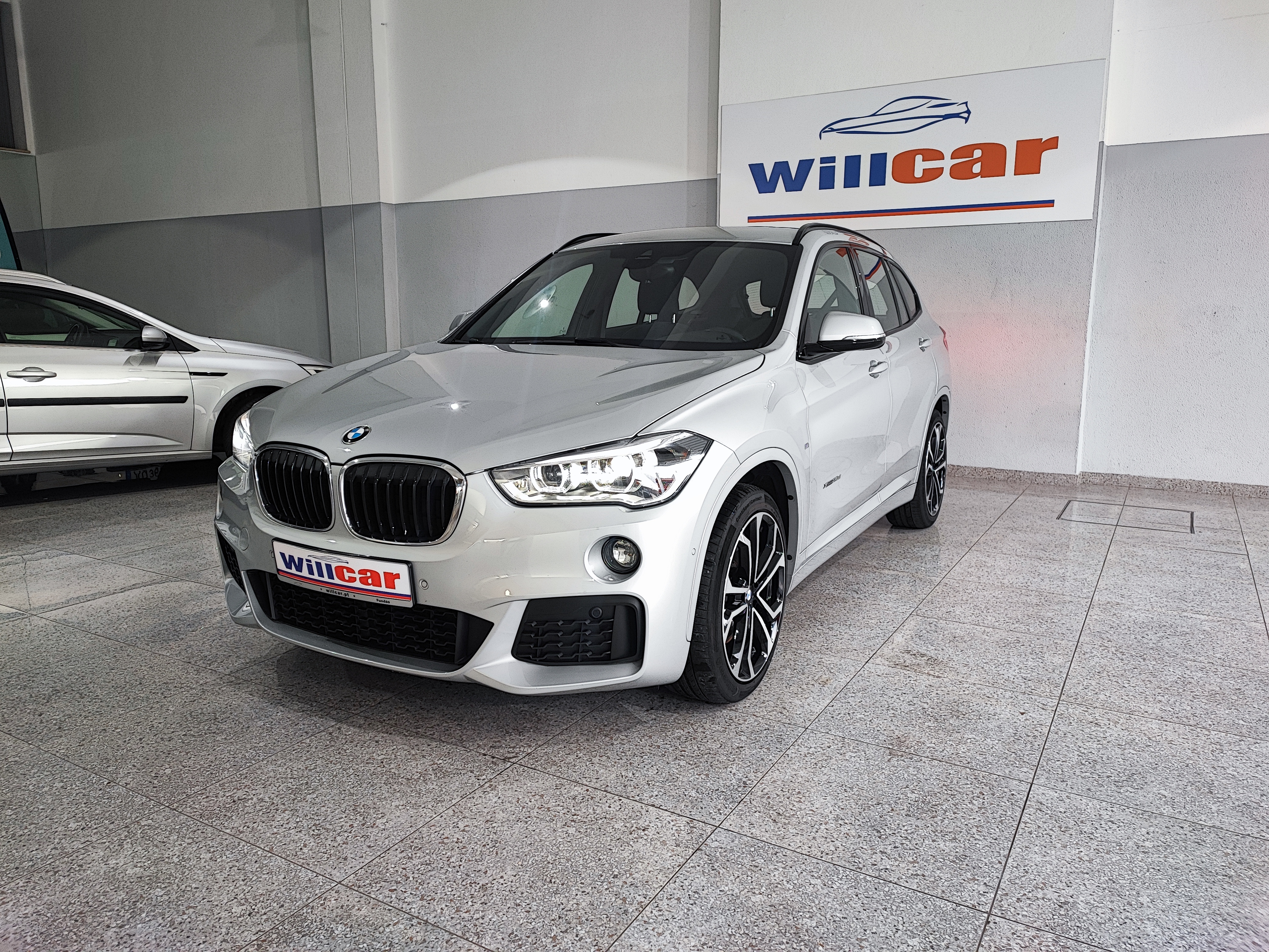 BMW X1 20d Pack M | Imagem 3