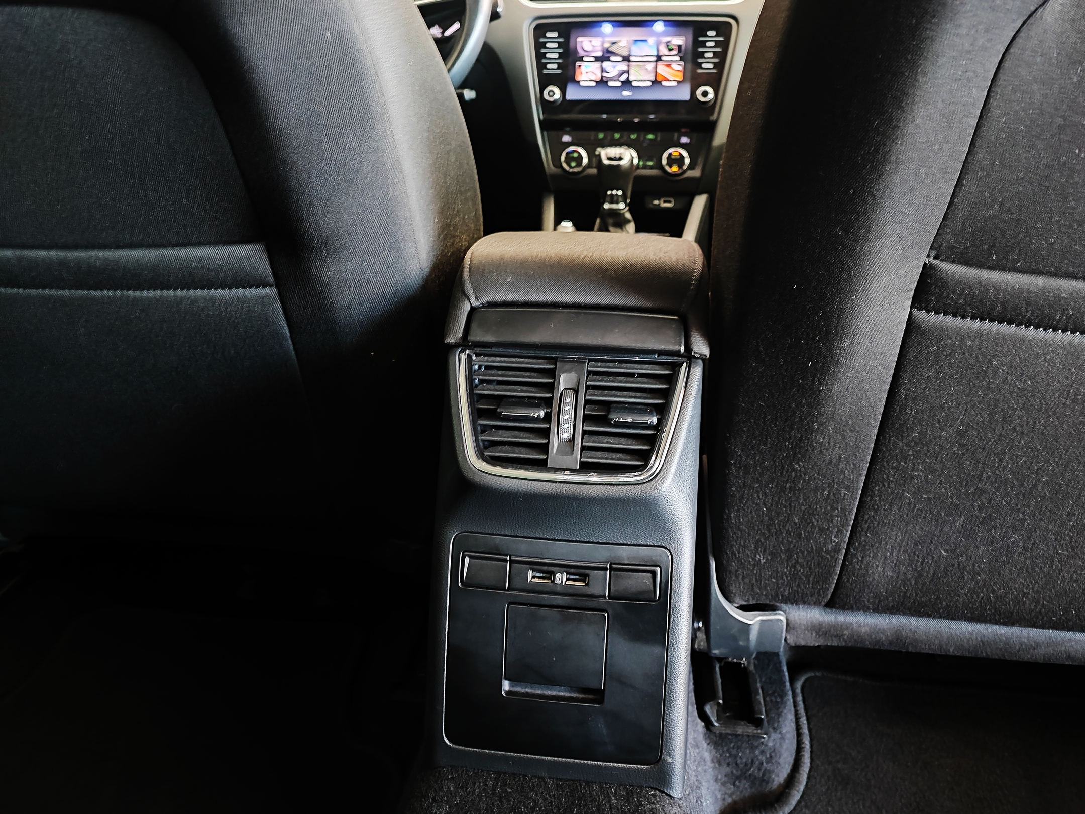 Skoda Octavia Break 1.6 Style | Imagem 19