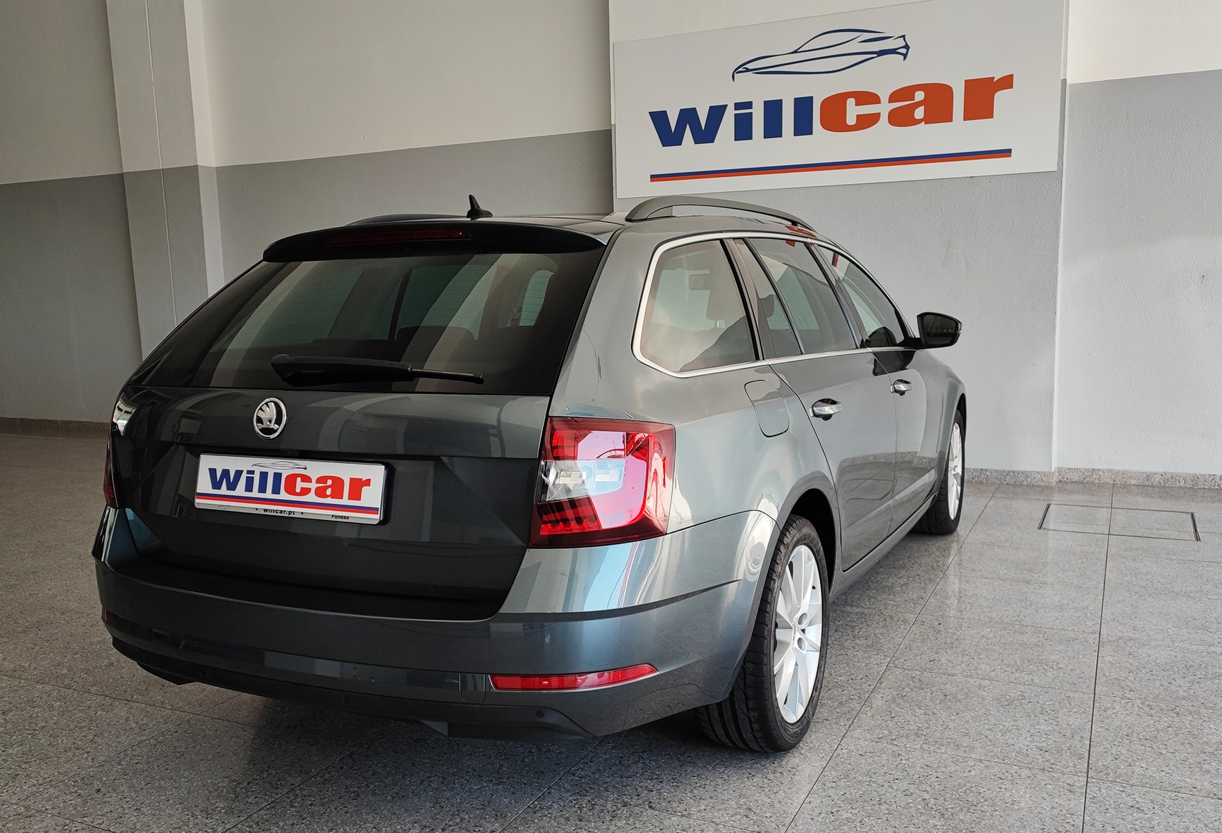 Skoda Octavia Break 1.6 Style | Imagem 9