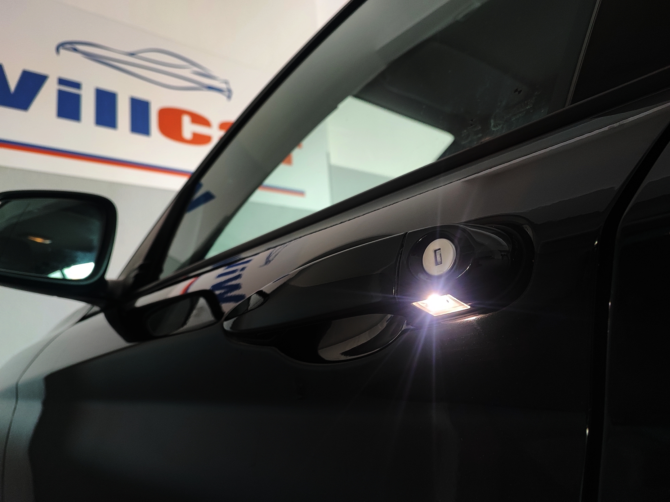 BMW 116 d Advantage | Imagem 16