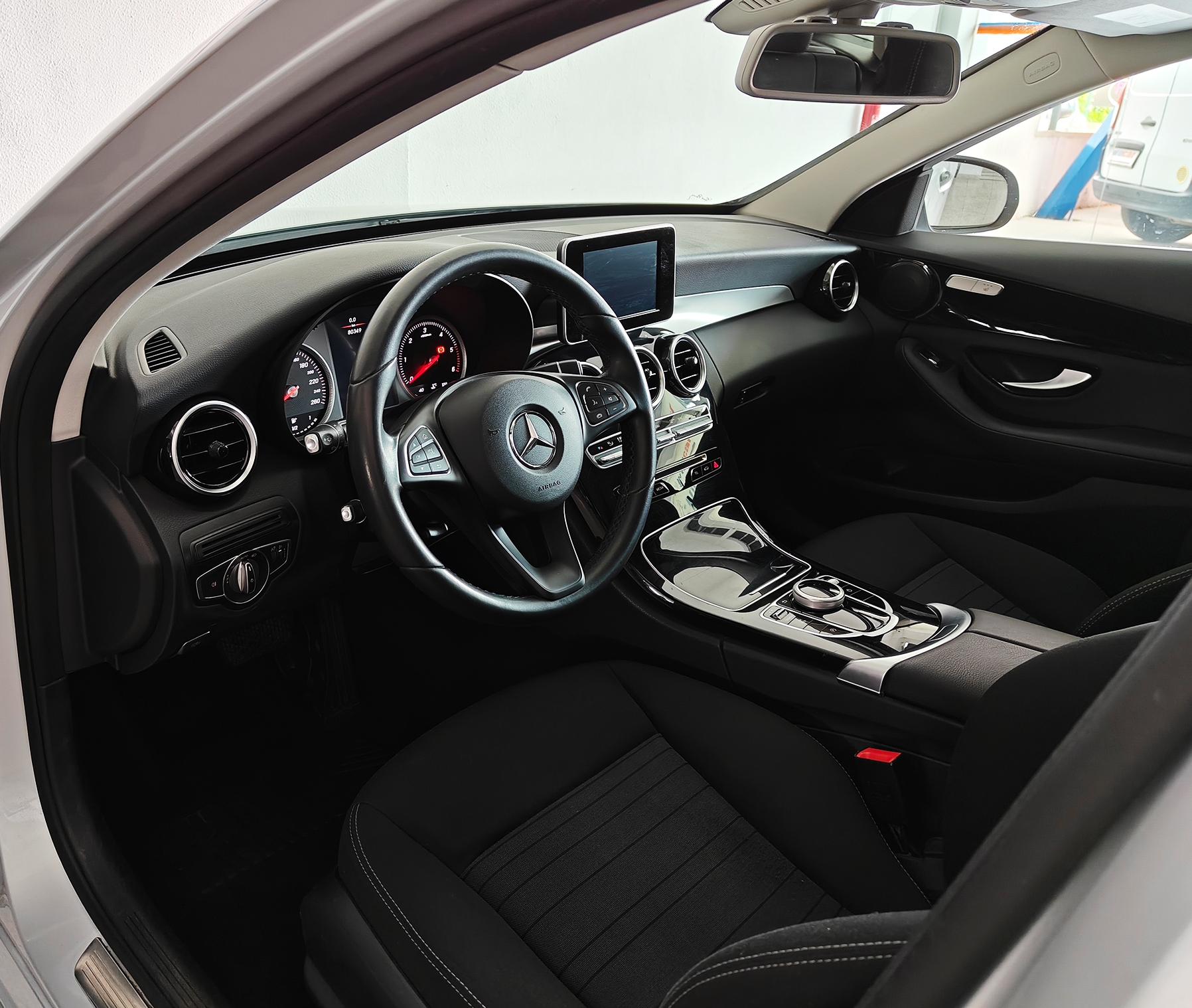 Mercedes-Benz C 220 d Station 9 G-Tronic | Imagem 7