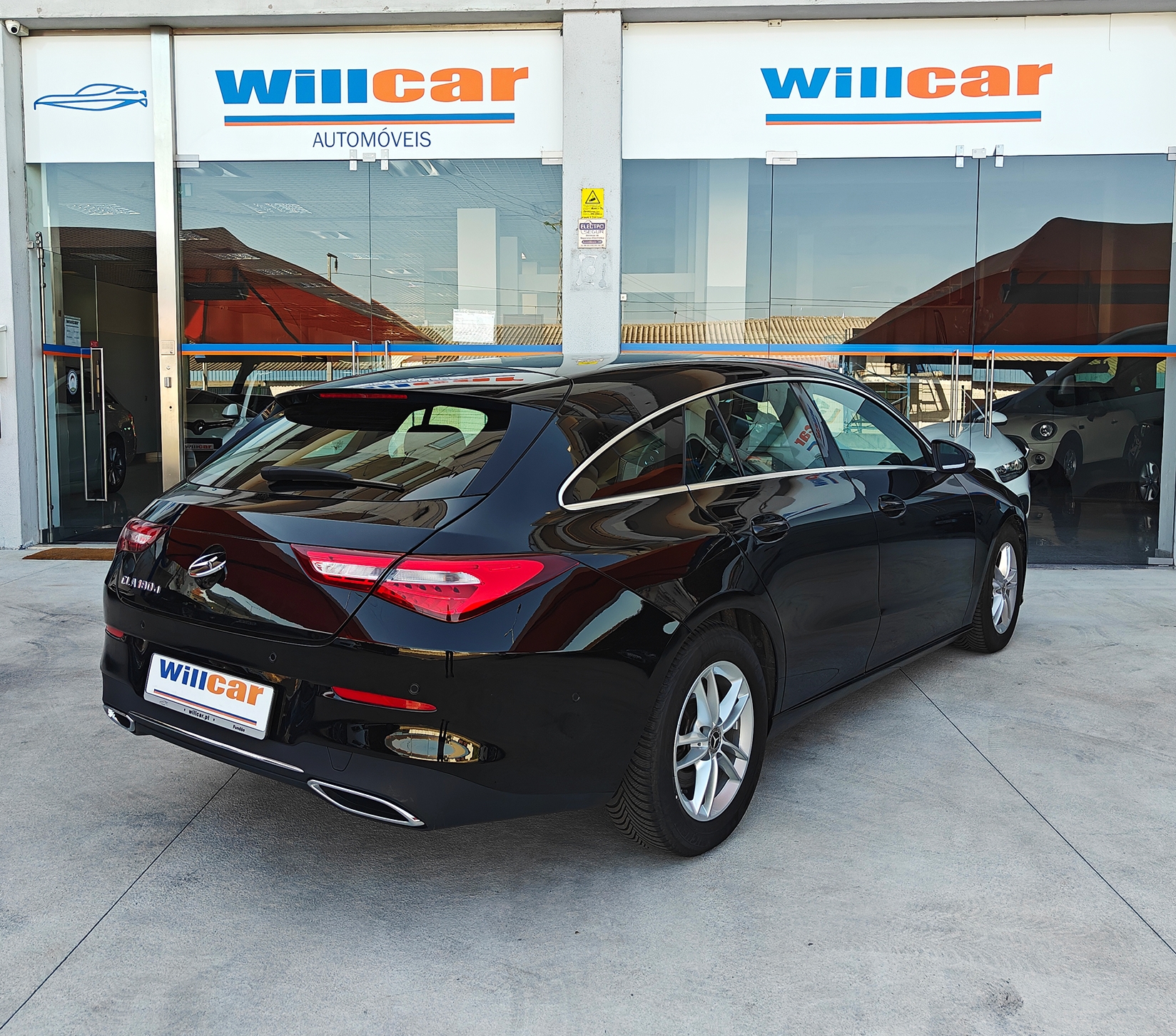 Mercedes-Benz CLA 180 Shooting brake Progressive | Imagem 3