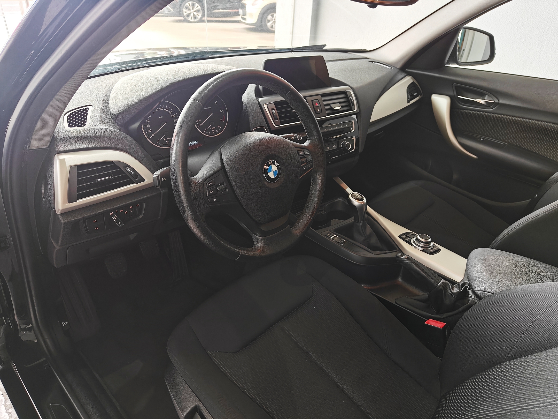 BMW 116 d Advantage | Imagem 5