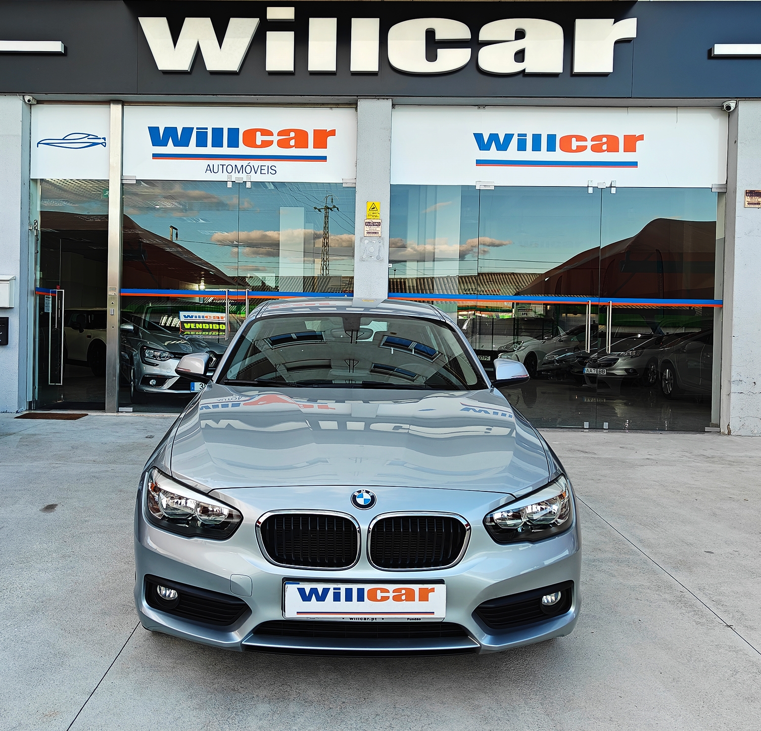 BMW 116 1.5 Advantage | Imagem 2