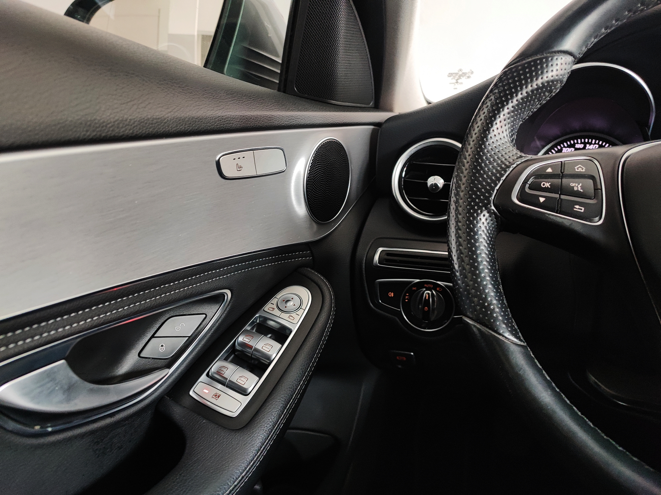 Mercedes-Benz C 220 Station Avantgarde | Imagem 7