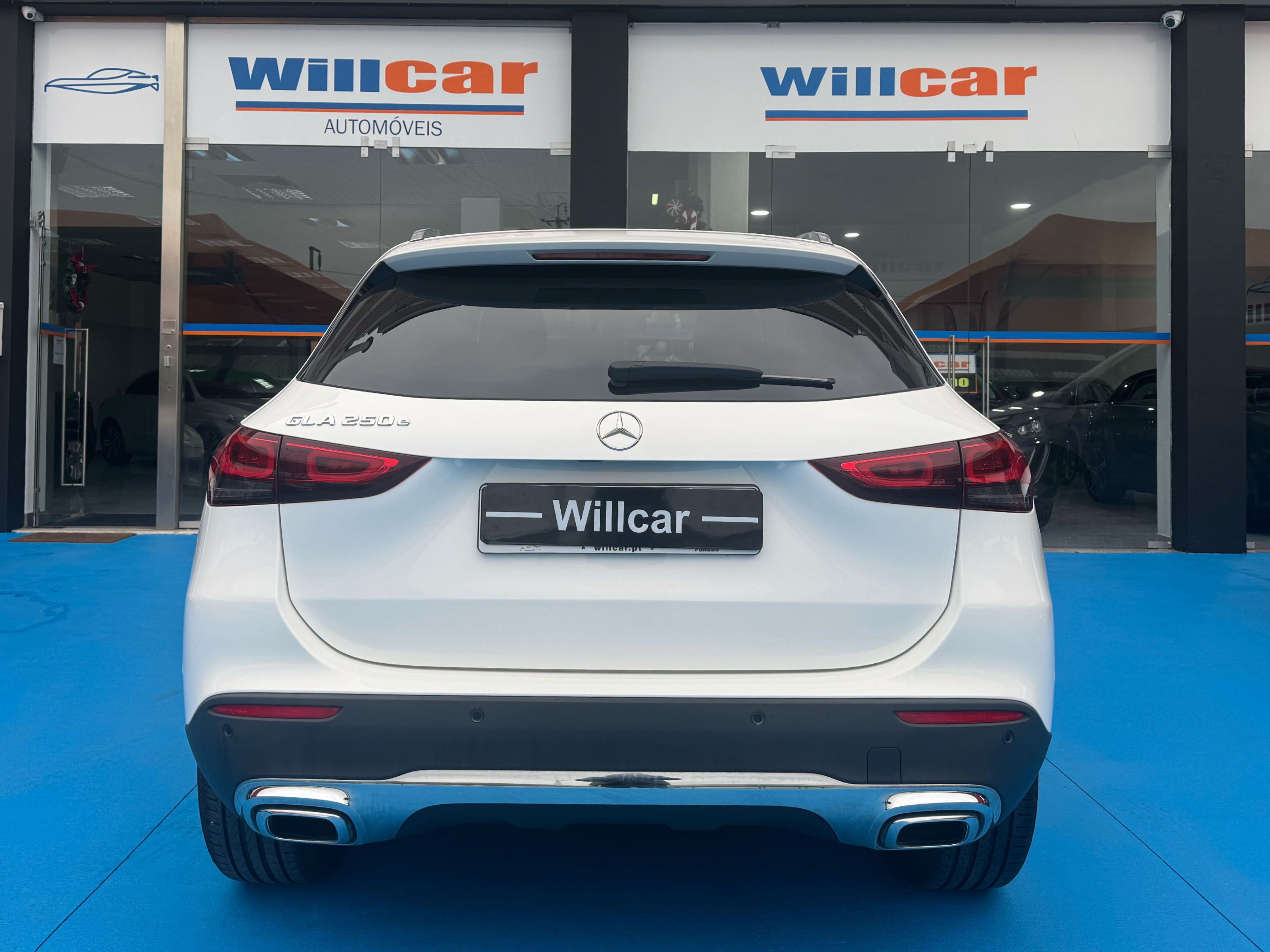 Mercedes-Benz GLA 250 e Progressive | Imagem 3