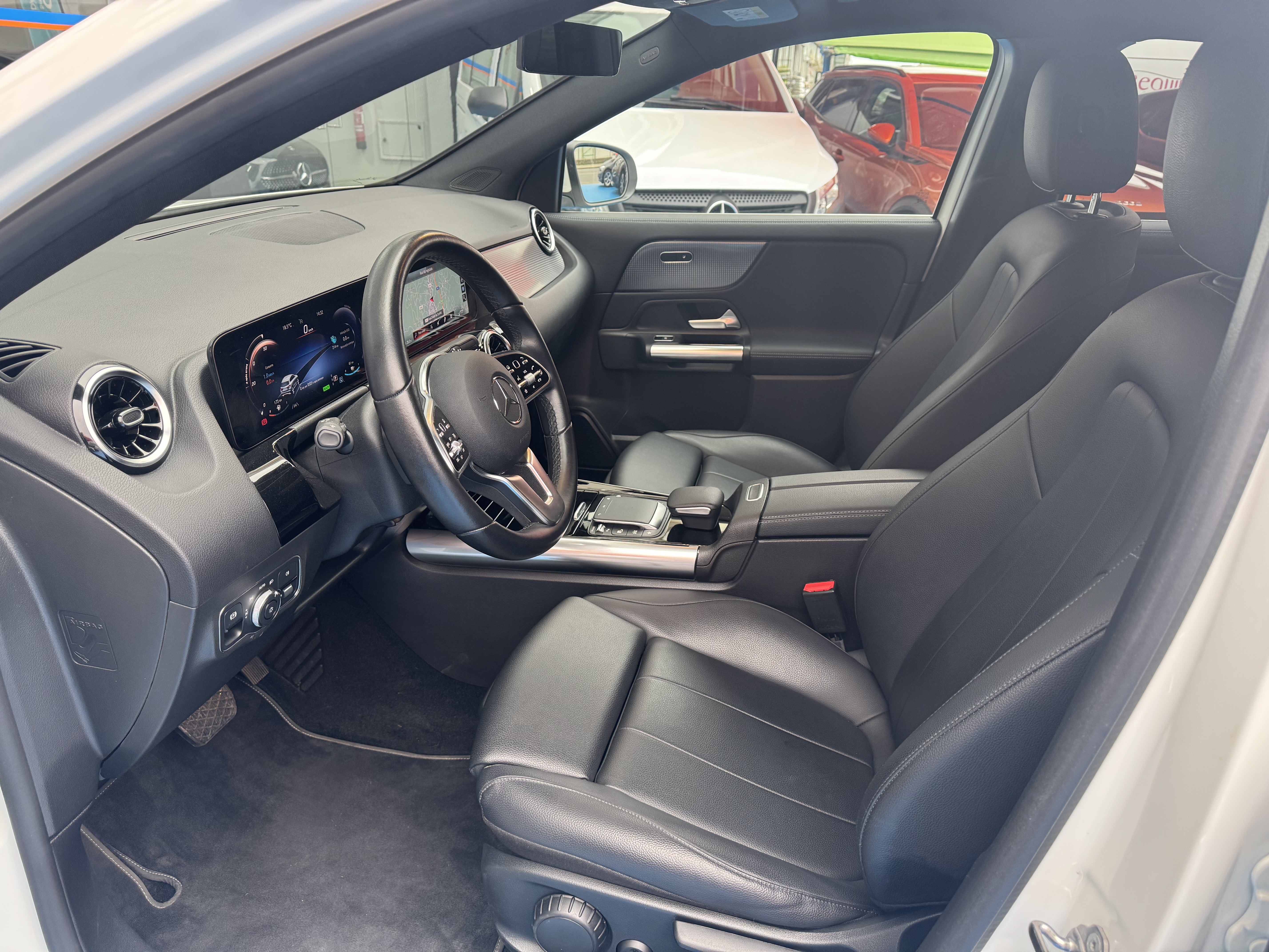 Mercedes-Benz GLA 250 e Progressive | Imagem 5