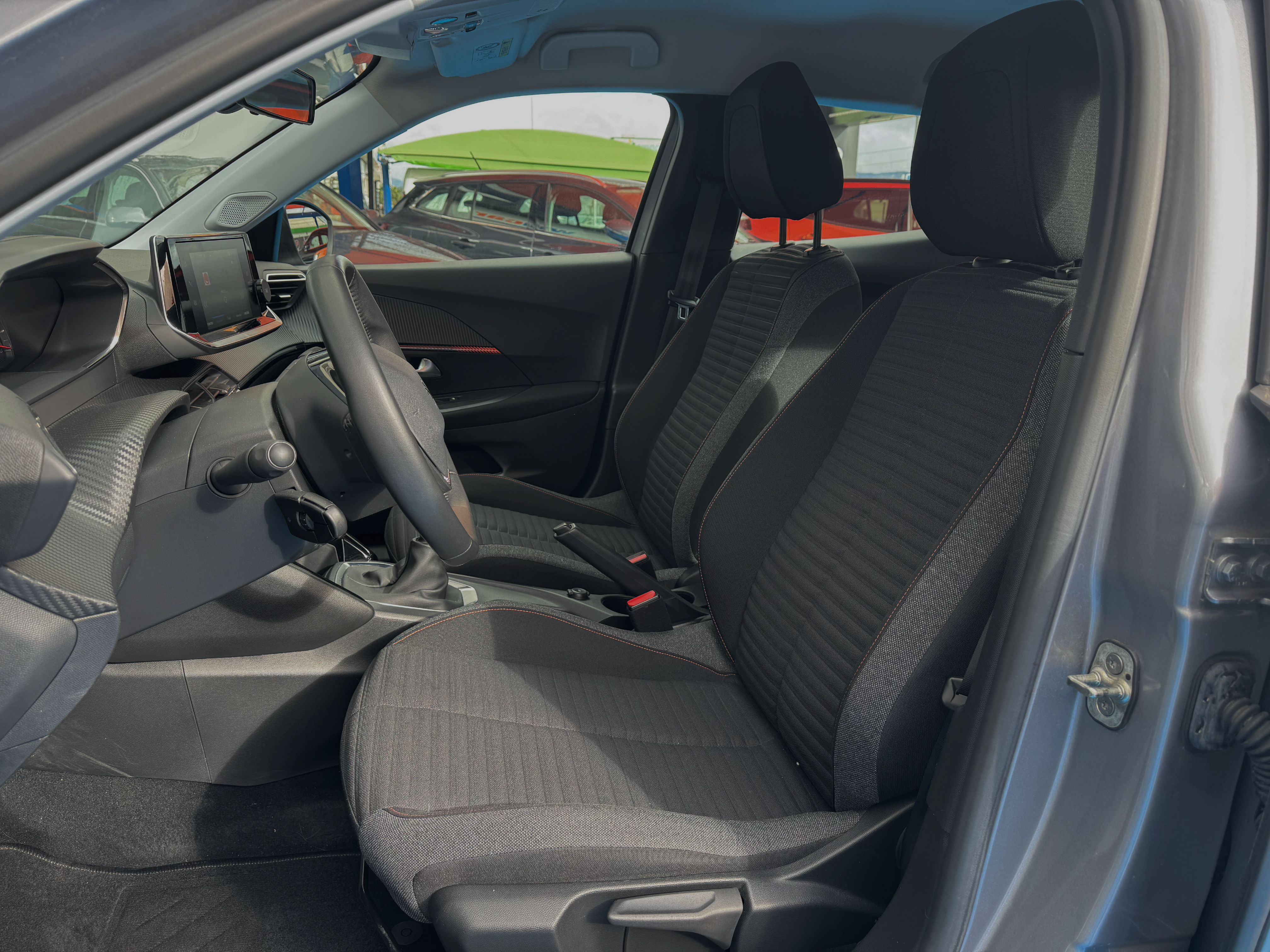 Peugeot 2008 1.2 PureTech Active | Imagem 11