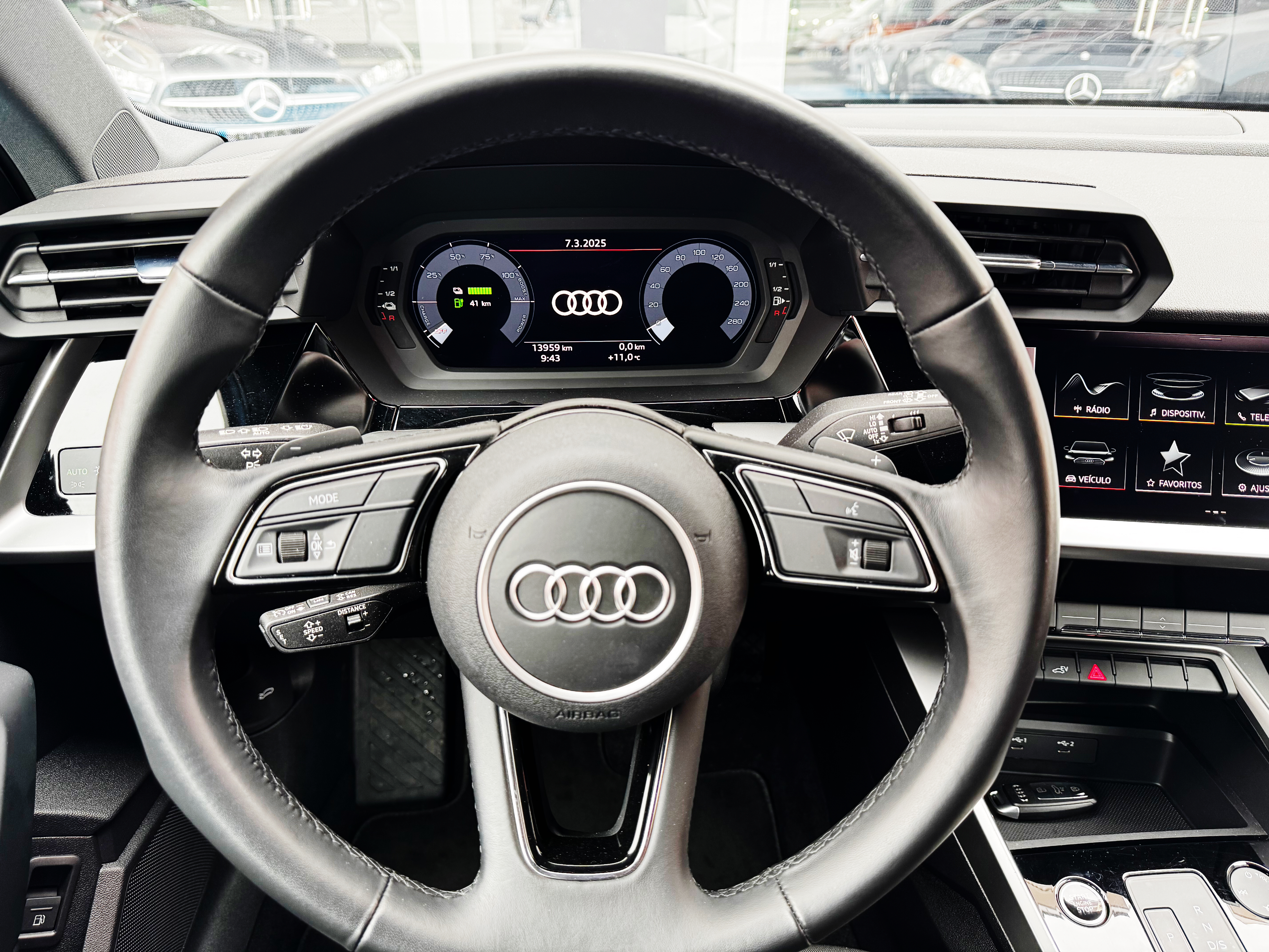 Audi A3 Sportback 40  TSFIe | Imagem 7
