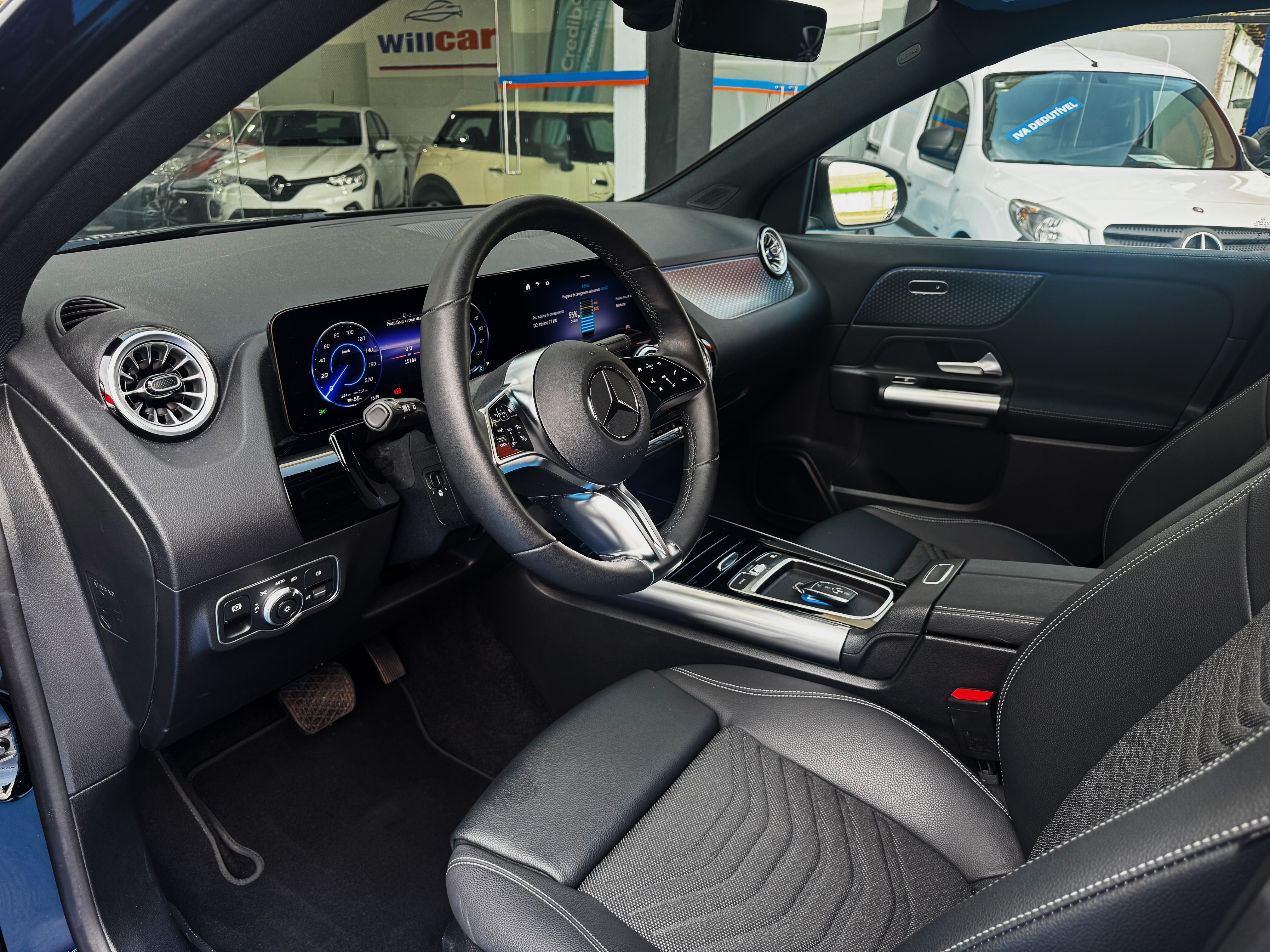 Mercedes-Benz EQA 300 4M Progressive | Imagem 15