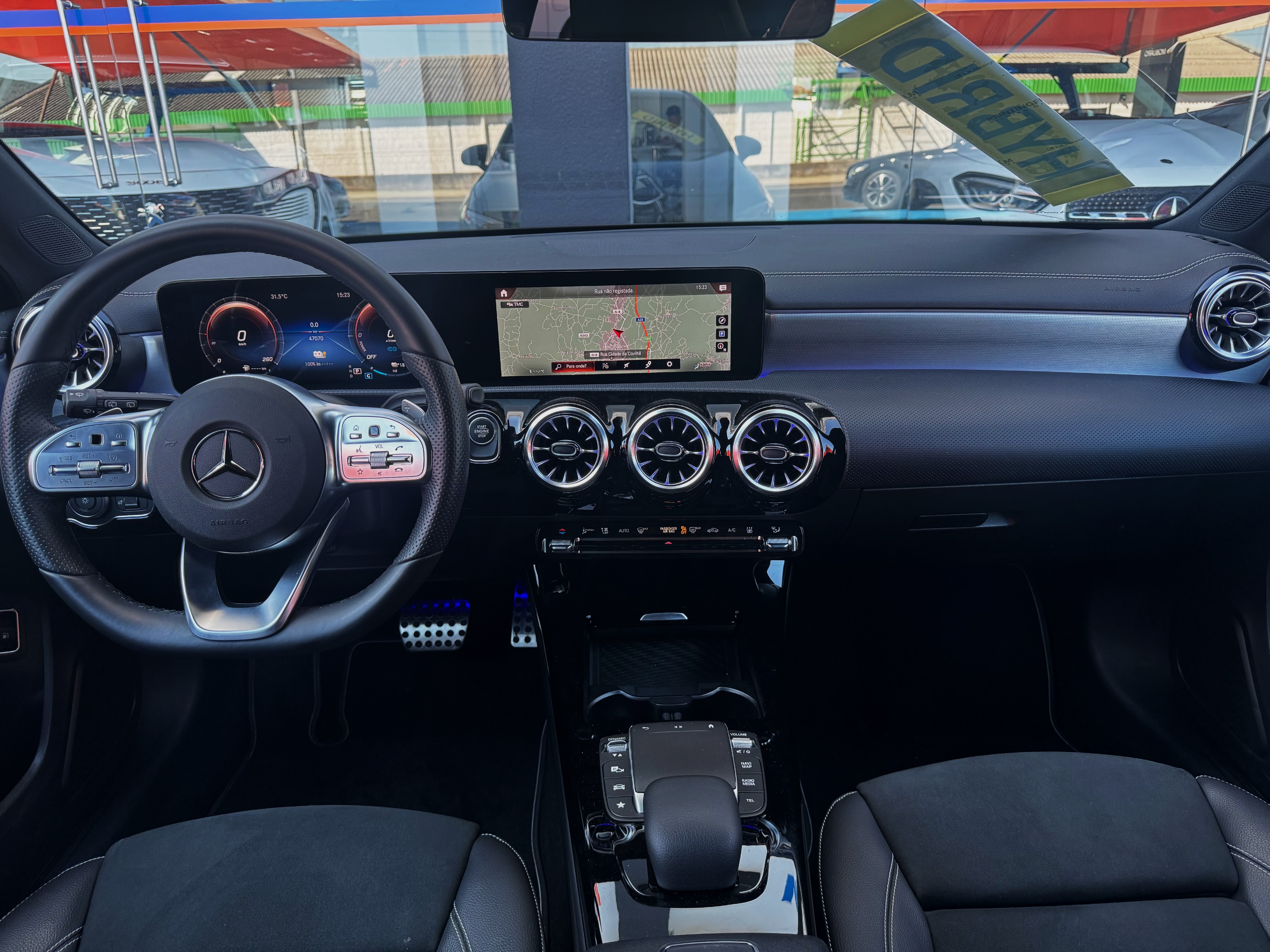 Mercedes-Benz A250e Amg | Imagem 4