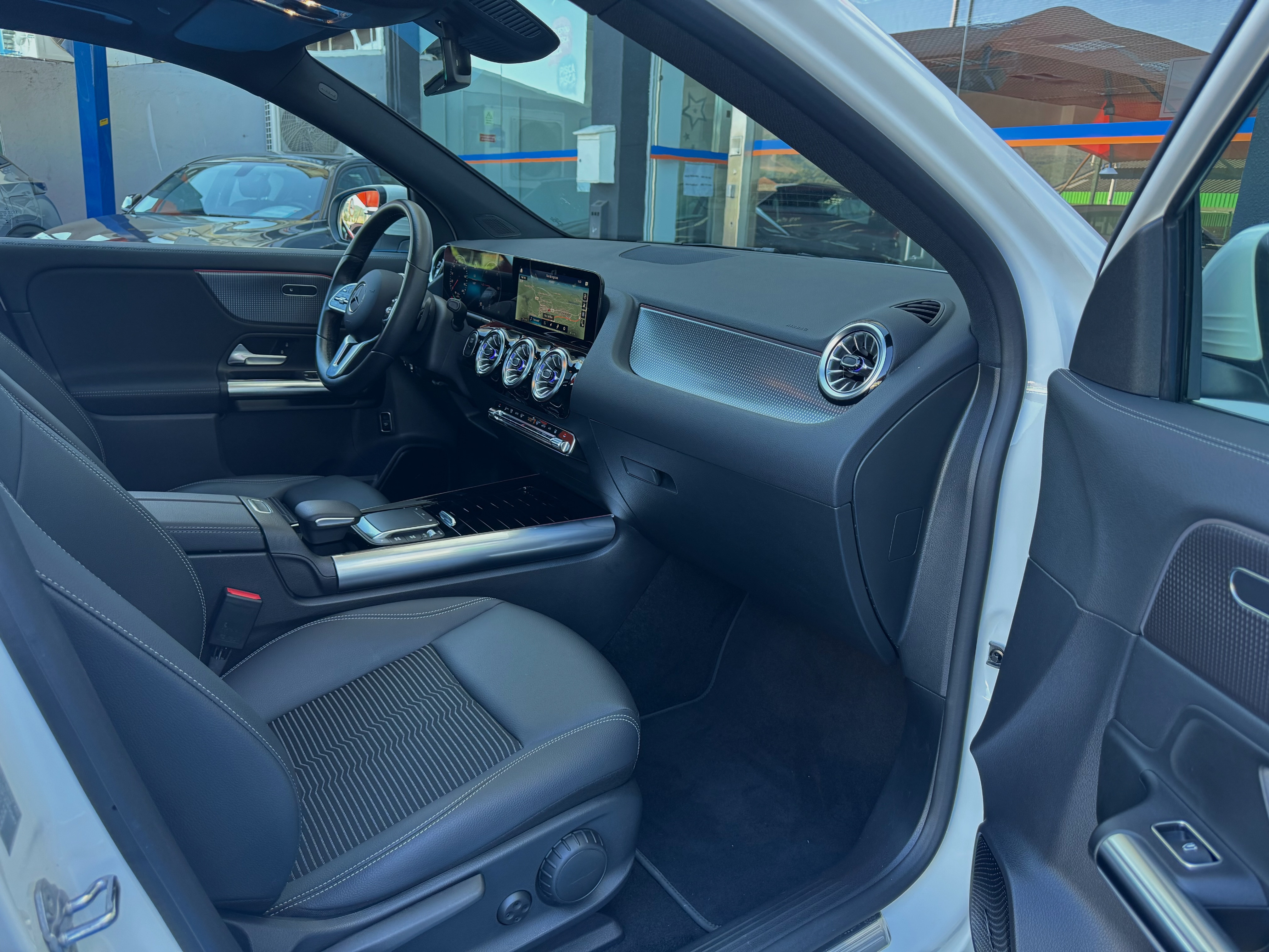 Mercedes-Benz EQA 250 Progressive | Imagem 6