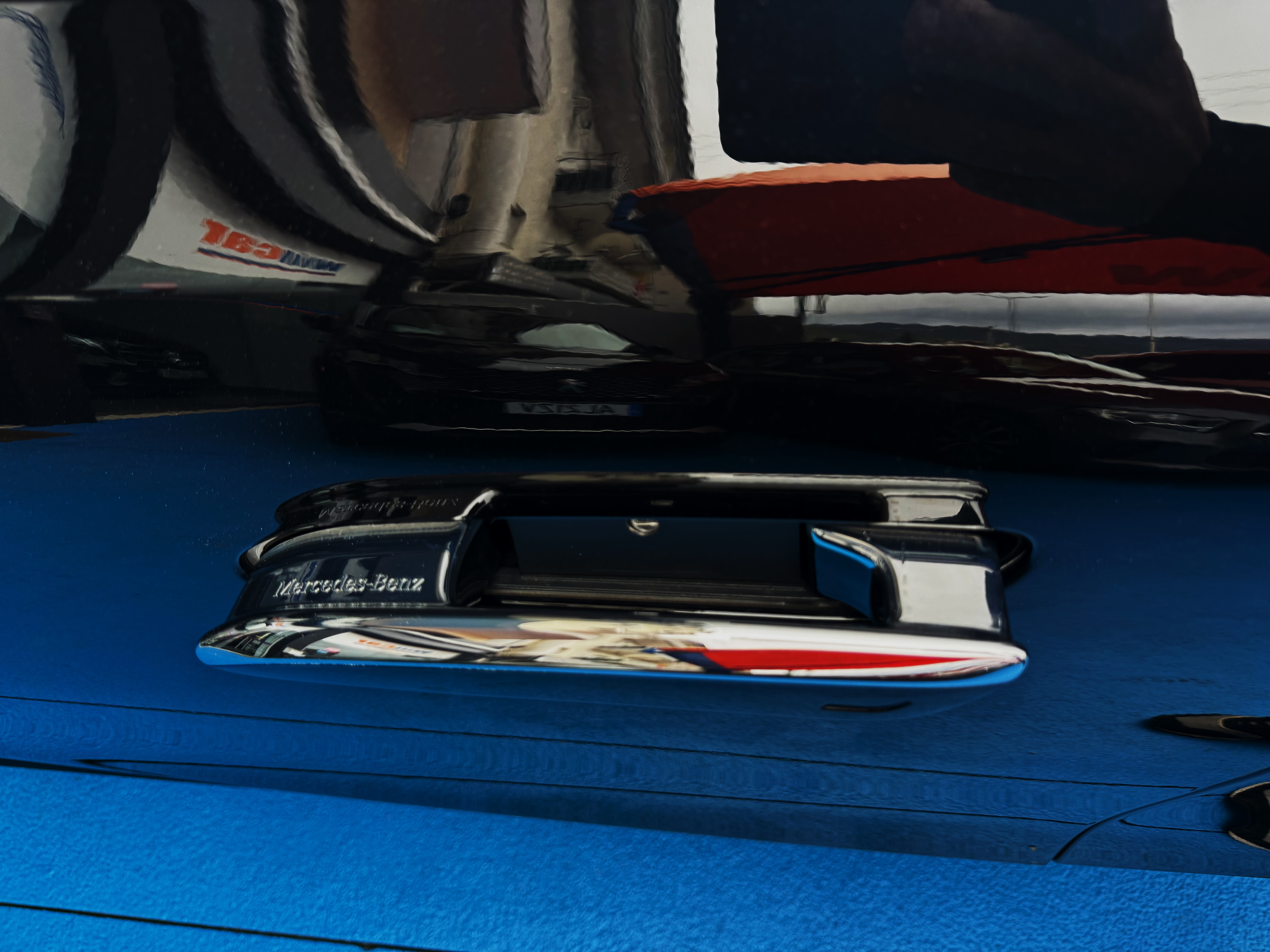 Mercedes-Benz E300 de  Avantgarde 4Matic | Imagem 15