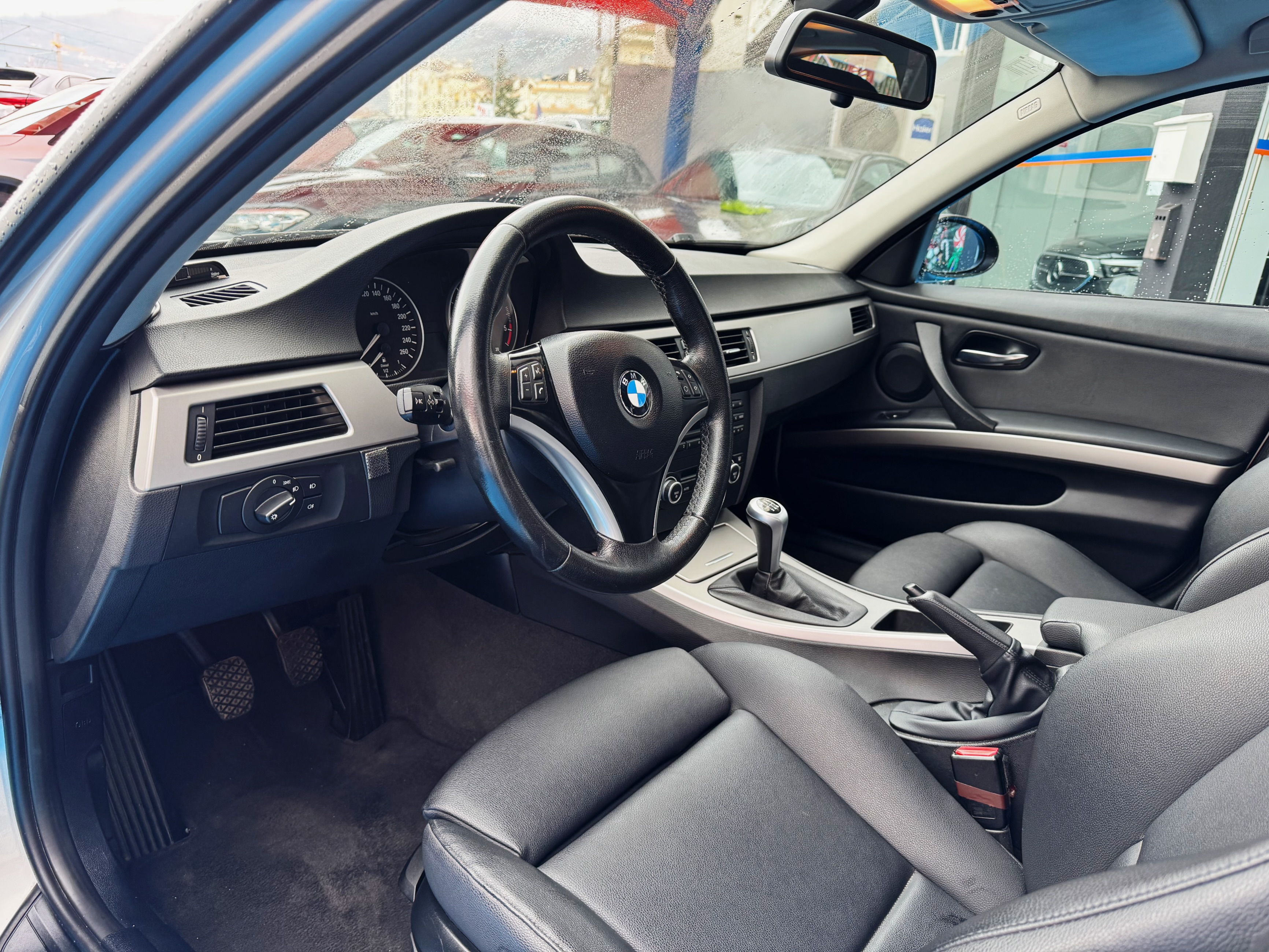 BMW 320 d | Imagem 2