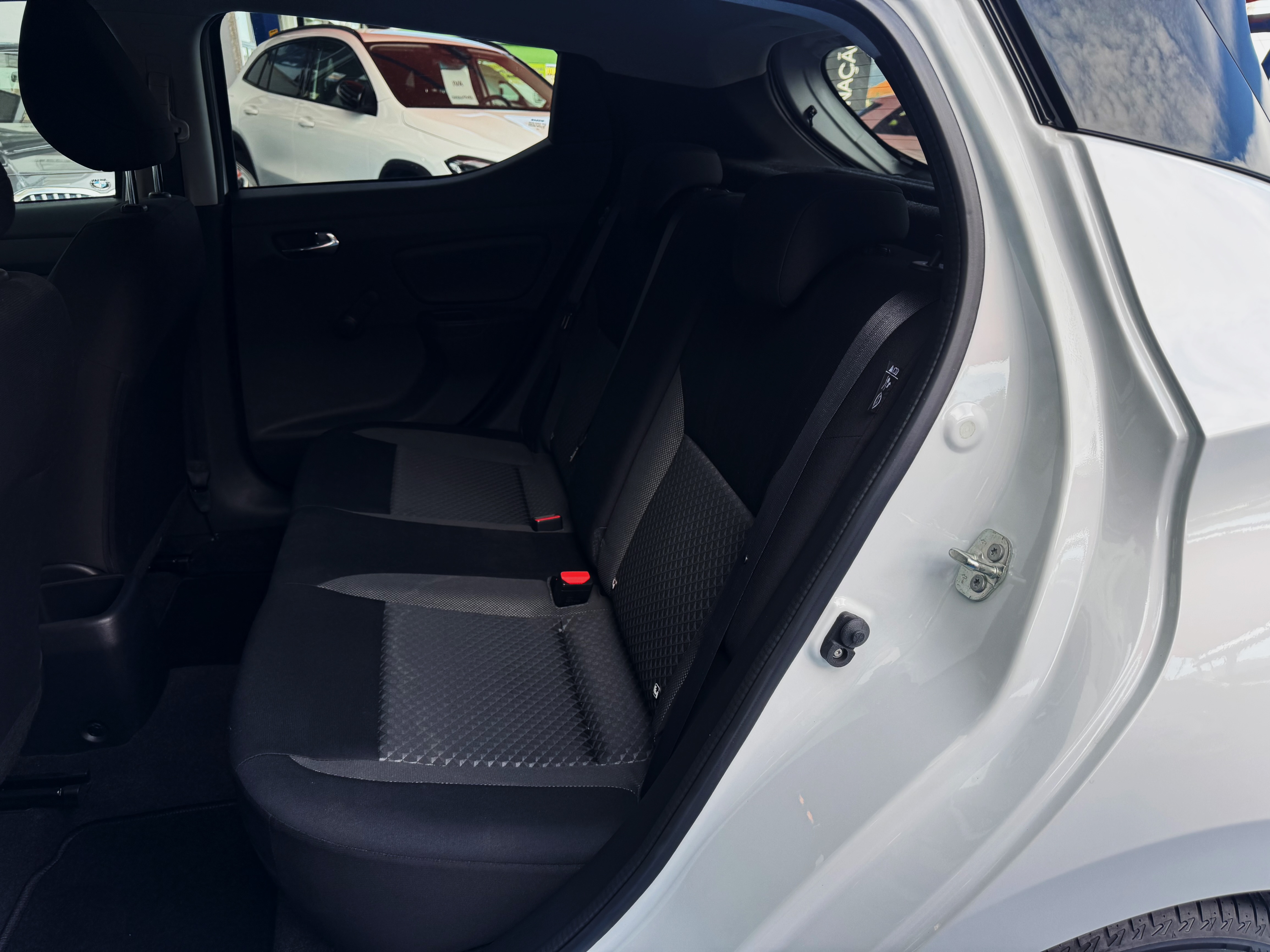 Nissan Micra 1.0 IG-T Acenta | Imagem 12