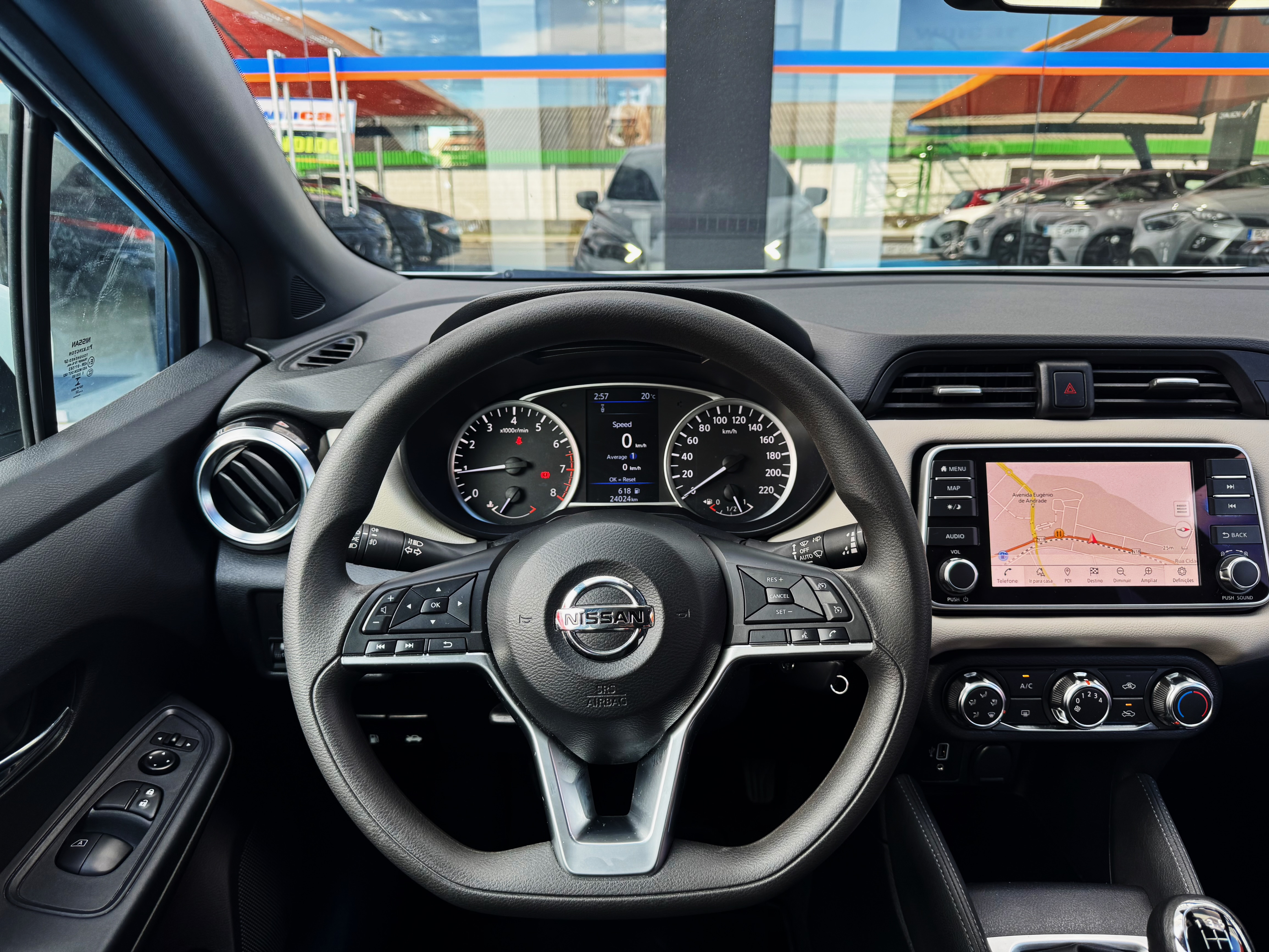 Nissan Micra 1.0 IG-T Acenta | Imagem 8